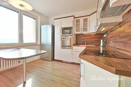 Pronájem bytu 3+1 84 m² Teyschlova, Brno - Bystrc