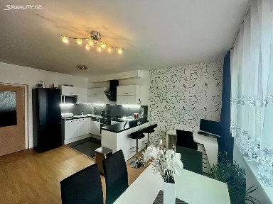 Prodej bytu 3+kk 68 m² V Roháči I., Jesenice