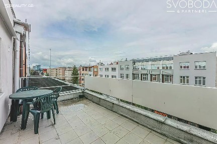 Pronájem bytu 1+1 35 m² Gočárova třída, Hradec Králové - Pražské Předměstí
