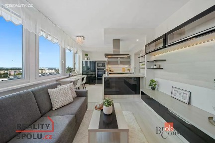 Prodej bytu 3+kk 52 m² Urxova, Hradec Králové - Třebeš