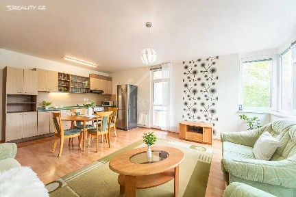 Pronájem bytu 2+kk 65 m² V Štíhlách, Praha - Krč