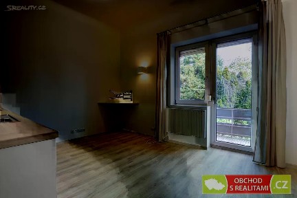 Pronájem bytu 1+kk 27 m² Střešovická, Praha - Střešovice
