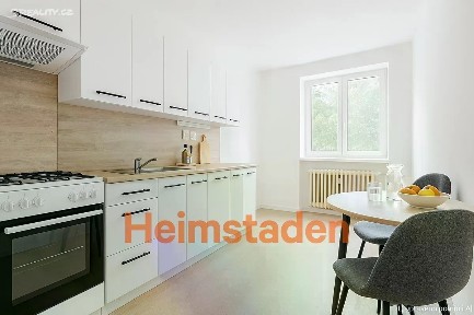 Pronájem bytu 2+1 55 m² Komenského, Ostrava - Poruba