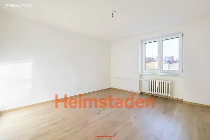 Pronájem bytu 2+1 55 m² Čs. exilu, Ostrava - Poruba