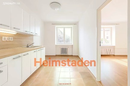 Ostrava, Ostrava-město, Poruba, Budovatelská, 6