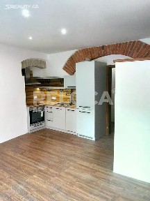 Pronájem bytu 1+kk 30 m² Soukenická, Slaný