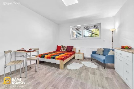 Pronájem bytu 1+kk 31 m² Svat. Čecha, Zlín - Prštné