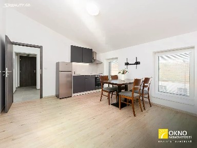 Pronájem bytu 2+kk 35 m² Poděbradova, Brno