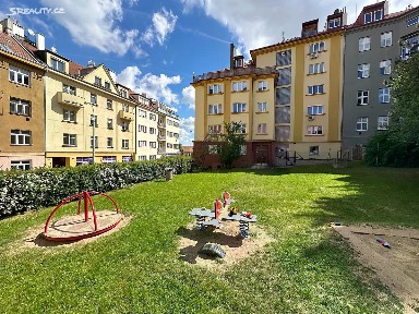 Prodej bytu 2+1 80 m² Za Pohořelcem, Praha