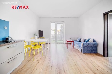 Prodej bytu 3+kk 70 m² Formanská, Praha - Újezd u Průhonic