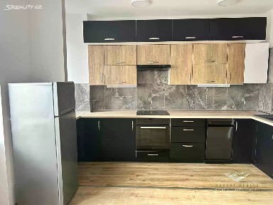 Pronájem bytu 1+kk 34 m² Vršovická, Praha - Vršovice