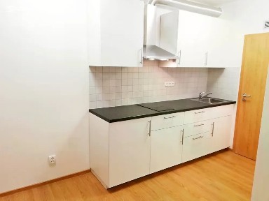 Pronájem bytu 1+kk 44 m² Rychtáře Petříka, Praha - Hostivař
