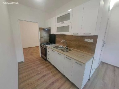 Pronájem bytu 3+1 59 m² Kamenná, Chomutov