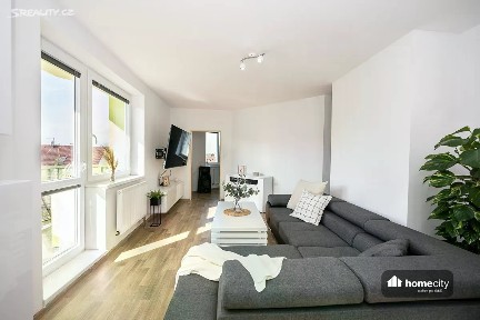 Sezemice, Pardubice, Smetanova