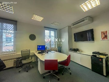 Pronájem kanceláře 32 m² Starobrněnská, Brno - Brno-město
