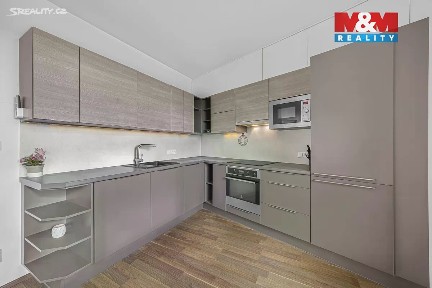 Prodej bytu 3+kk 59 m² Dobrovolného, Praha - Černý Most