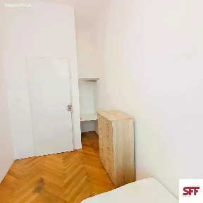 Pronájem bytu pokoje 10 m² Za Pohořelcem, Praha - Střešovice