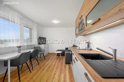 Prodej bytu 3+kk 48 m² Černá v Pošumaví