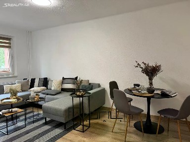 Prodej bytu 3+1 75 m² Závodní, Ostrava