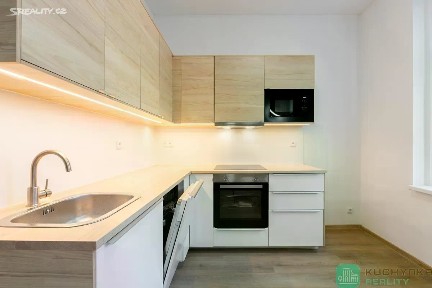 Pronájem bytu 3+kk 71 m² 28. října, Teplice