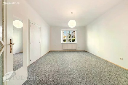 Brno, Brno-město, Zábrdovice, Merhautova, 36