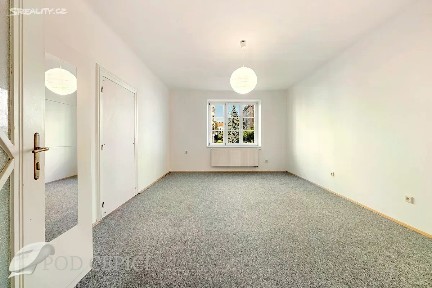 Brno, Brno-město, Zábrdovice, Merhautova, 36