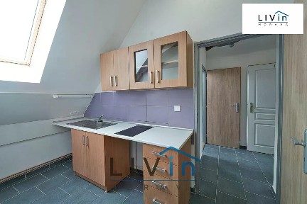 Pronájem bytu 1+1 30 m² Zámečnická, Olomouc