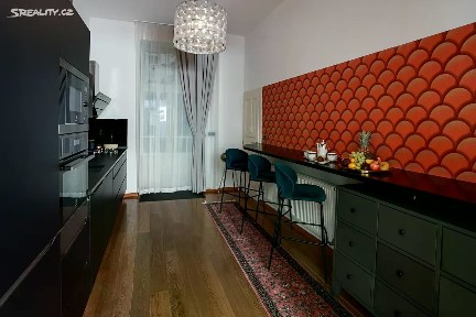 Praha, Praha 8, Karlín, Lyčkovo náměstí