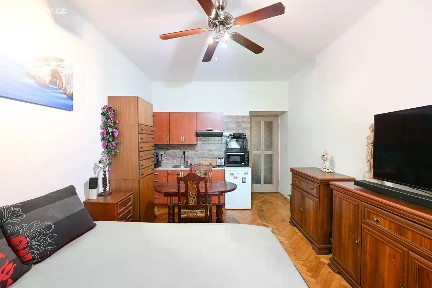 Prodej bytu 1+1 49 m² V Horní Stromce, Praha - Vinohrady