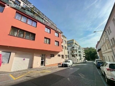 Prodej bytu 3+1 81 m² Musílkova, Praha - Košíře