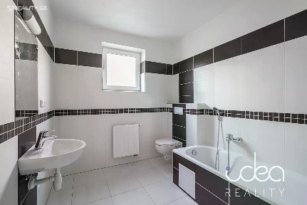 Plzeň, Plzeň-město, Hradiště, Nepomucká, 61