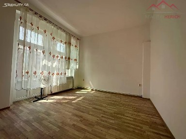Pronájem bytu 3+1 70 m² Alešova, Jirkov