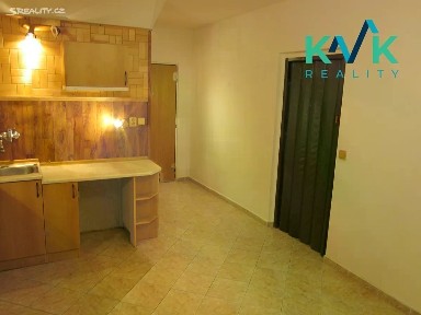 Pronájem bytu 1+1 35 m² Kosmonautů, Sokolov