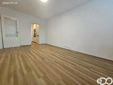 Pronájem bytu 2+kk 43 m² Ciolkovského, Praha - Ruzyně