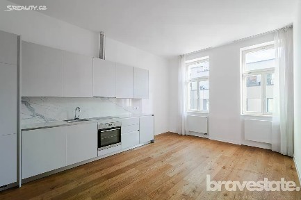 Prodej bytu 3+kk 68 m² Kmochova, Praha - Smíchov
