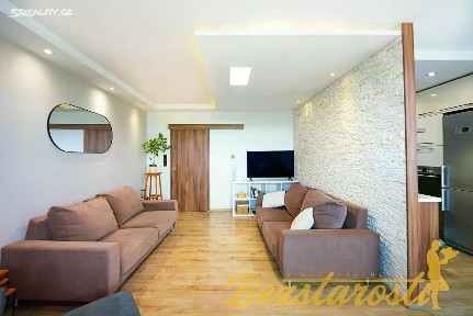 Prodej bytu 3+1 73 m² Přecechtělova, Praha - Stodůlky