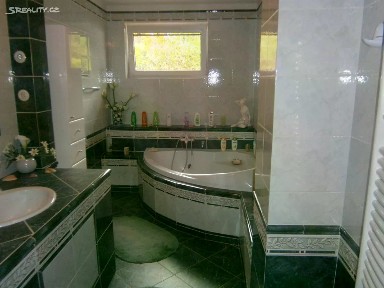 Pronájem bytu 2+1 72 m² Říčanská, Průhonice