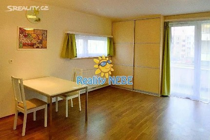 Pronájem bytu 1+kk 50 m² Stříbrského, Praha - Praha 11