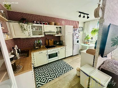 Prodej bytu 3+1 68 m² Pražská, Teplice