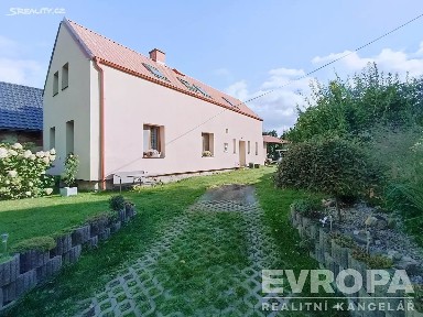 Prodej rodinného domu 180 m², pozemek 675 m² Bezvěrov - Chudeč