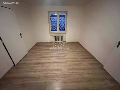 Pronájem bytu 2+1 46 m² Matěje Červenky, Čelákovice