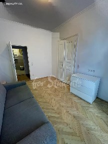 Pronájem bytu pokoje 56 m² Vyšehradská, Praha - Nové Město