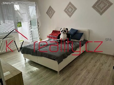 Karlovy Vary, Stará Role, Závodu míru, 34b