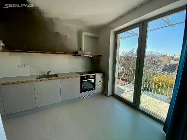 Pronájem bytu 3+kk 78 m² Porhajmova, Brno - Židenice
