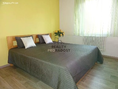 Olomouc, Povel, V Křovinách, 2