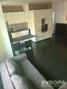 Praha, Praha 6, Bubeneč, Národní obrany, 15