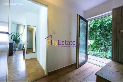 Pronájem bytu 2+kk 55 m² Hubičkova, Praha - Modřany