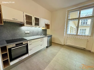 Pronájem bytu 2+1 88 m² Národní, Praha - Staré Město