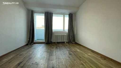 Pronájem bytu 1+kk 23 m² Kyselova, Praha - Kobylisy