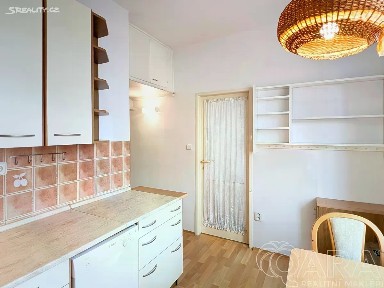 Pronájem bytu 2+1 55 m² Poděbradská, Praha - Hloubětín